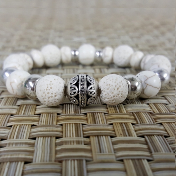 Lava & Howlite Bracelet for Inner Harmony - Picture 4 of 4